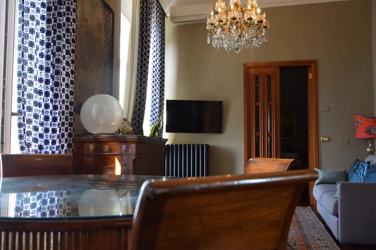 Bed and Breakfast Residenza Vespucci Florencia Exterior foto